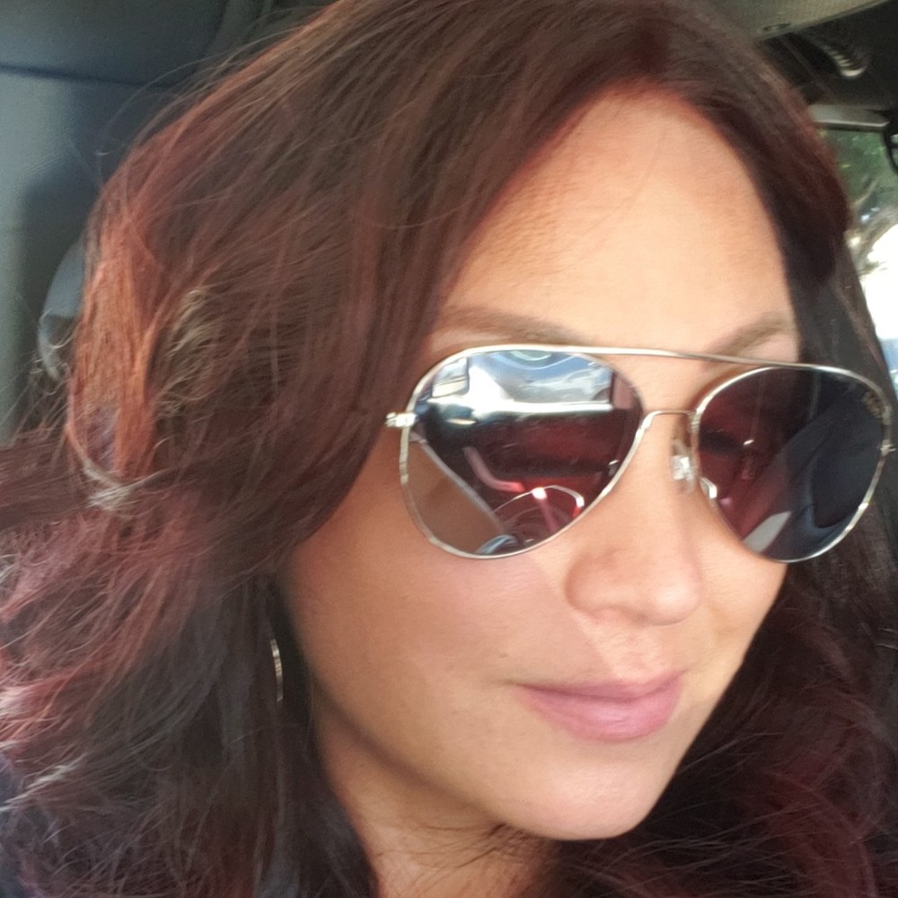 Meet your Posher, Cassie